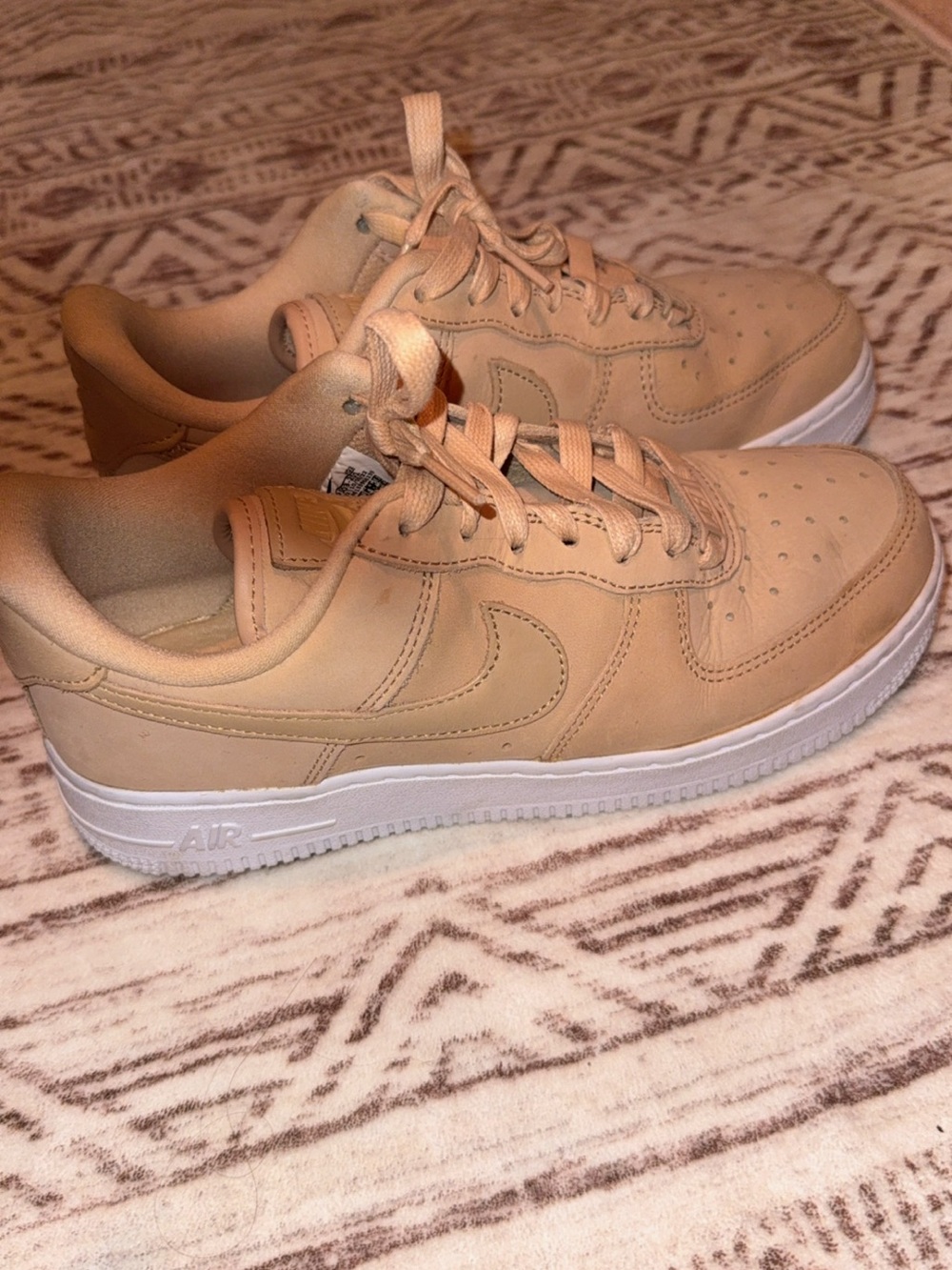 Nike Low-Top Sneakers in Tan/White - Picture 5 of 15